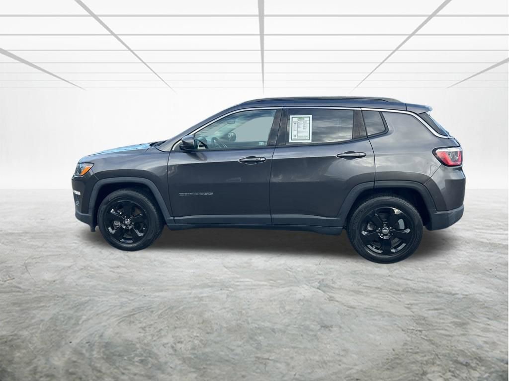 Used 2019 Jeep Compass Latitude FWD image 7