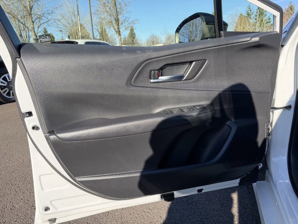 Used 2024 Toyota Prius Prime image 12