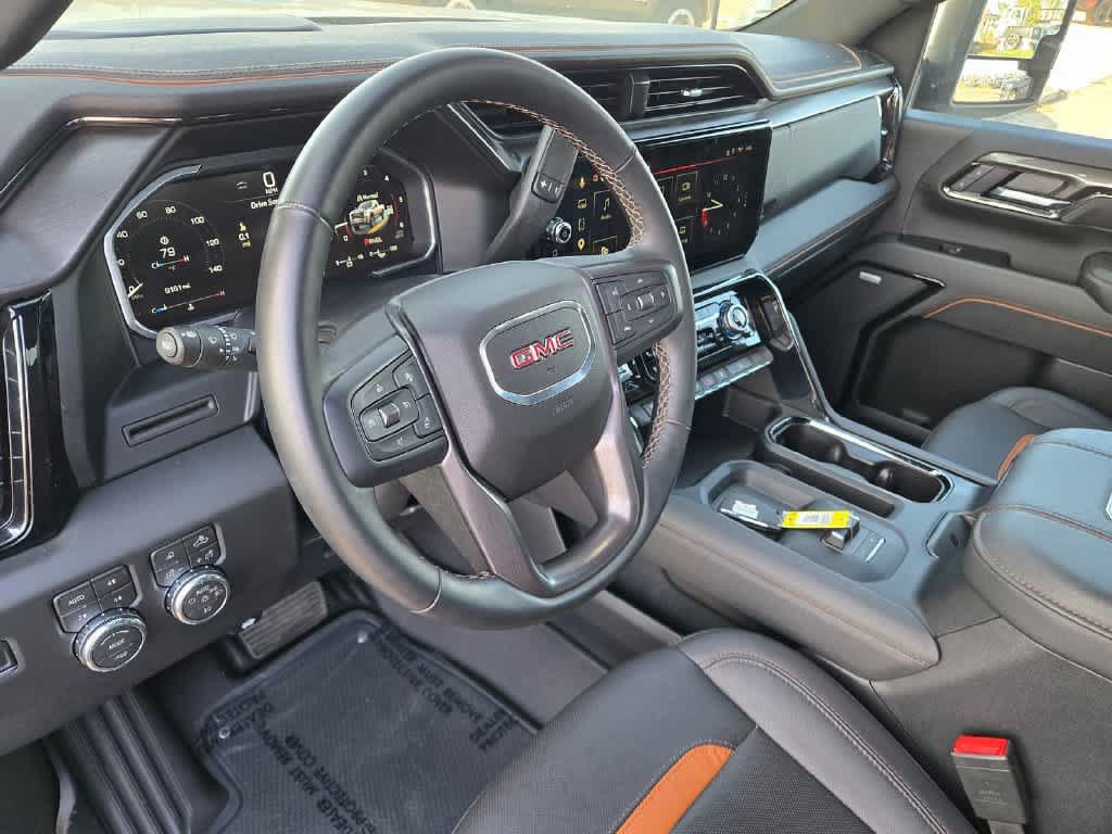 Used 2026 GMC Sierra 2500 AT4 AWD/4WD image 10