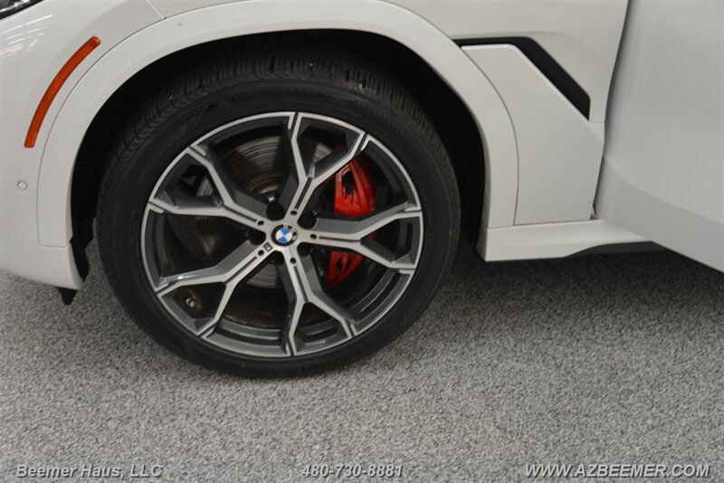 Used 2022 BMW X6 xDrive40i w/ M Sport Package AWD/4WD image 48