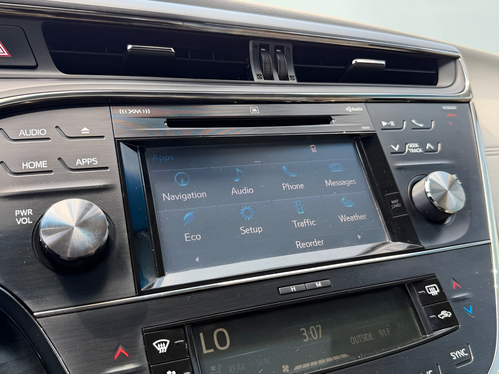 Used 2018 Toyota Avalon Limited w/ Carpet Mat Package FWD image 40