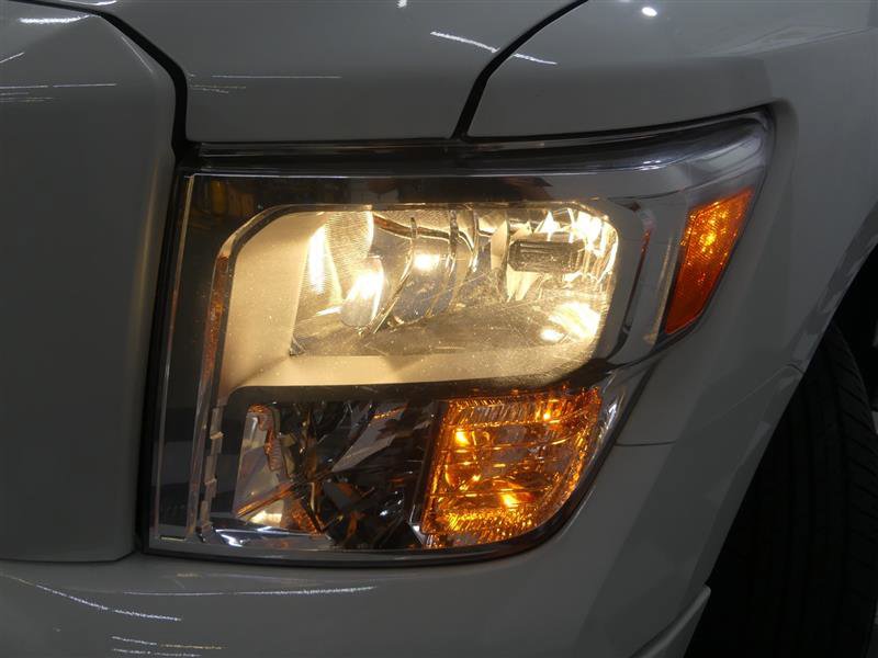 Used 2022 Nissan Titan S w/ S Utility Package image 12