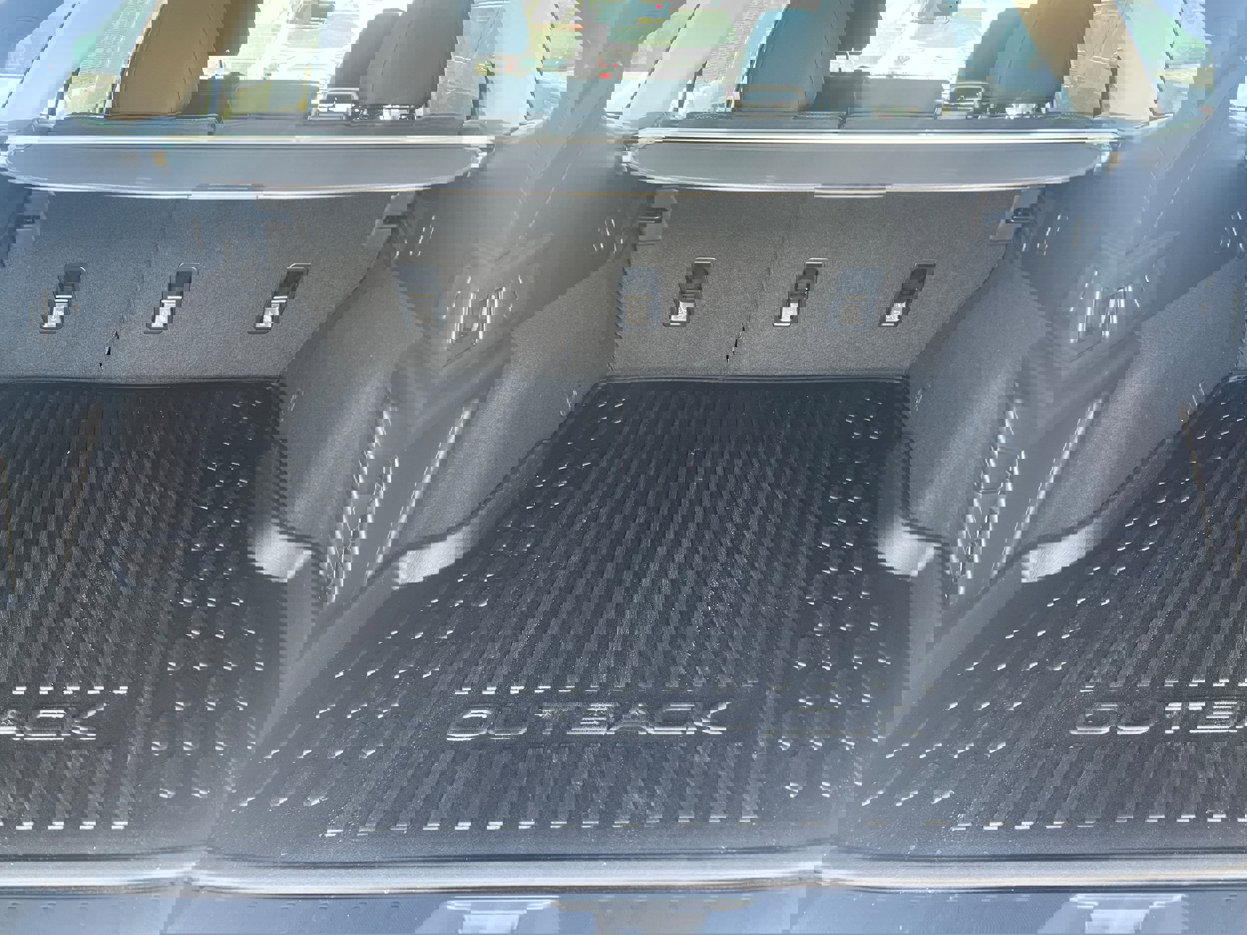 Certified 2025 Subaru Outback Premium image 11