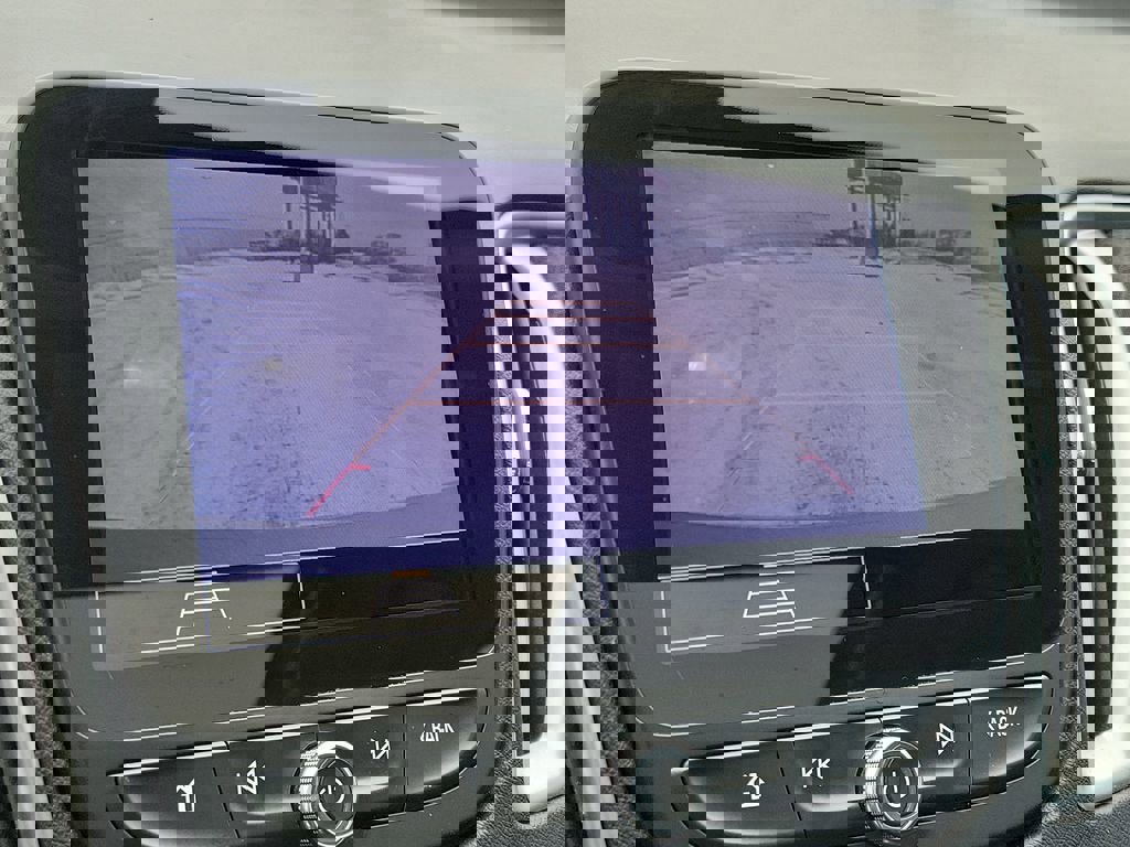 Used 2022 Chevrolet Malibu LT image 26