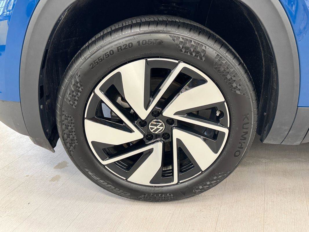 Used 2026 Volkswagen Atlas SE AWD/4WD image 32