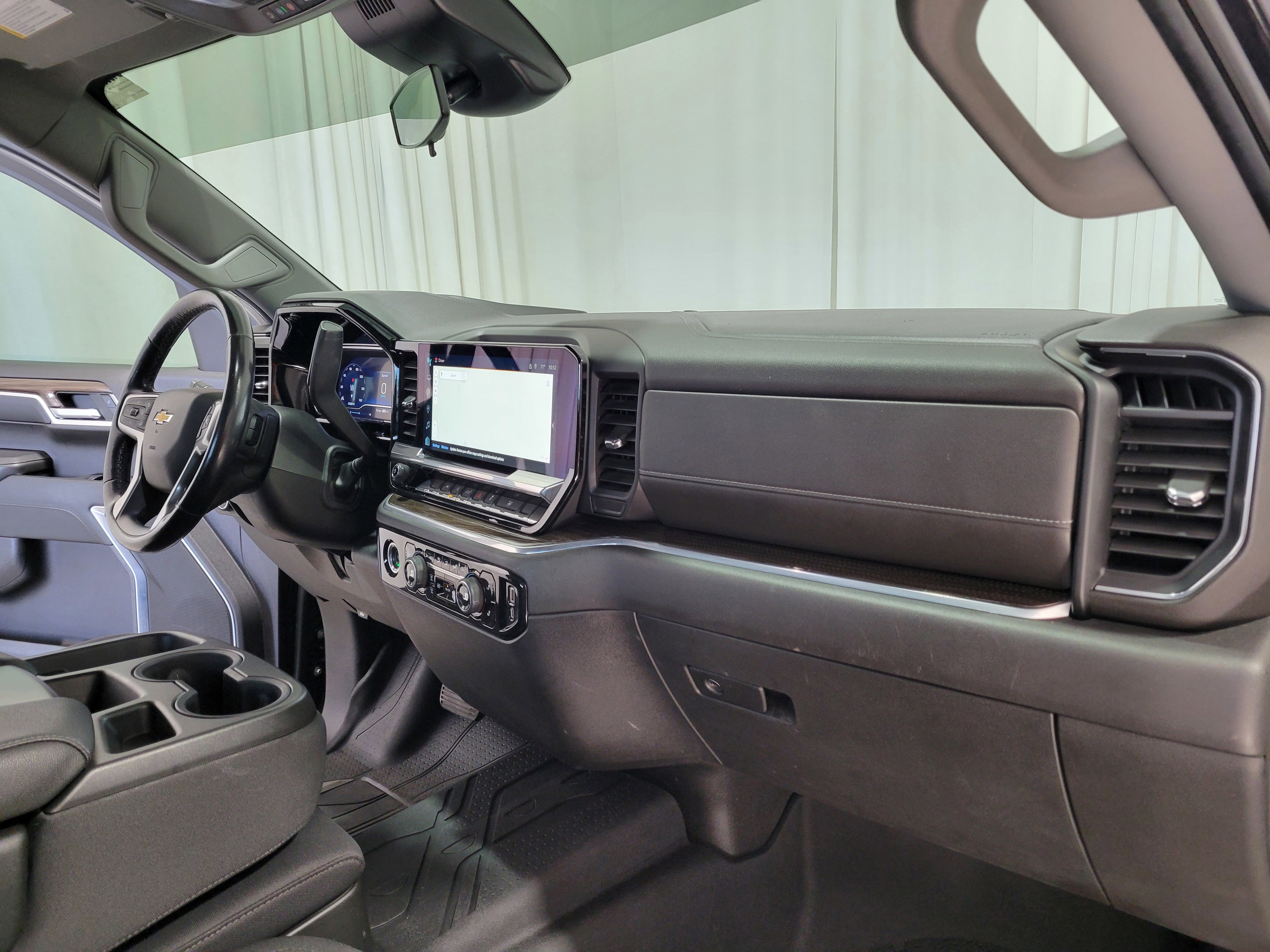 Certified 2022 Chevrolet Silverado 1500 LT w/ Protection Package image 36