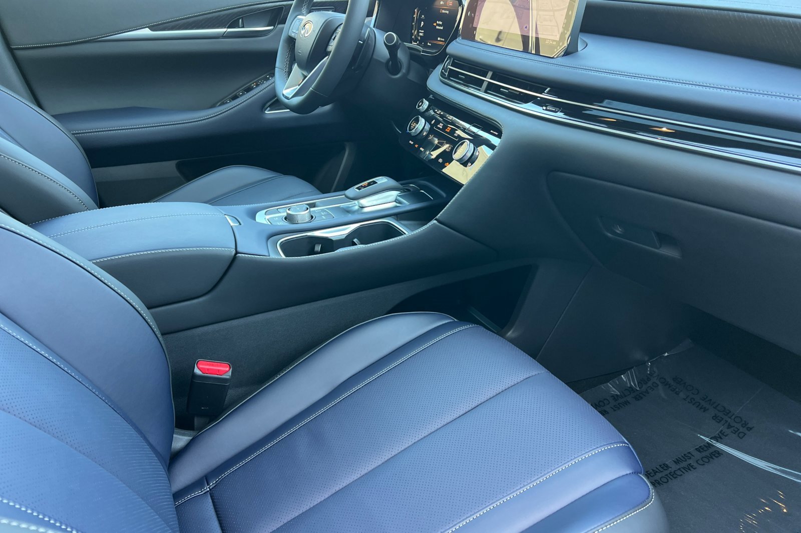 New 2026 INFINITI QX60 Sport w/ Dark Cargo Package image 18