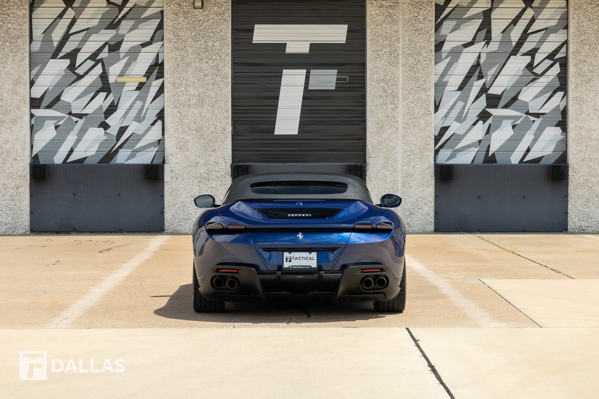 Used 2025 Ferrari Roma Spider RWD image 13