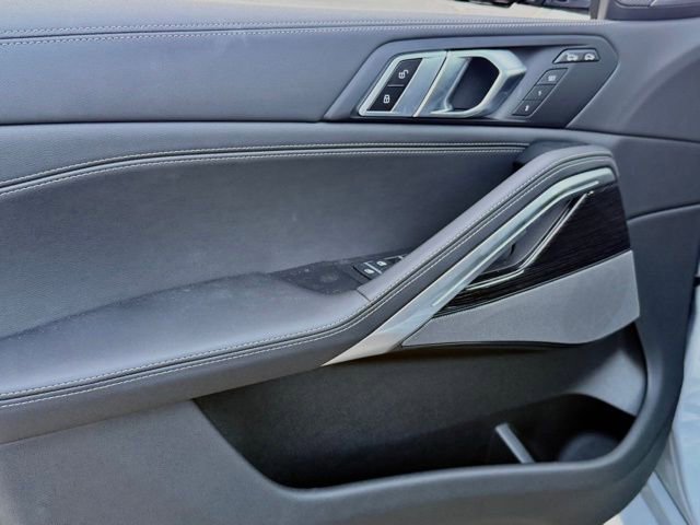 New 2026 BMW X6 xDrive40i w/ Premium Package AWD/4WD image 15