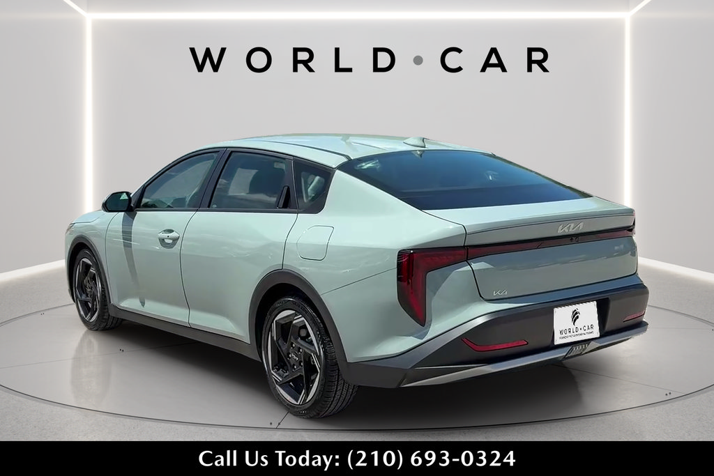 Used 2025 Kia K4 EX FWD image 5