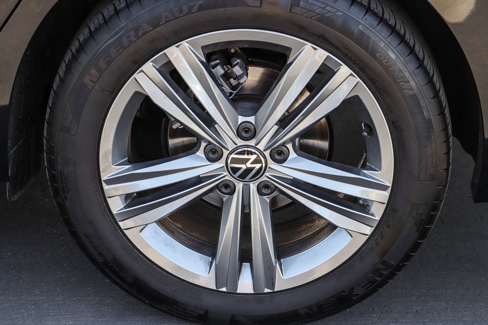 Used 2023 Volkswagen Jetta SE FWD image 13