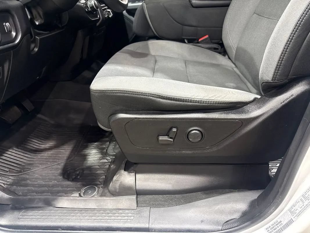 Used 2022 RAM 1500 Big Horn AWD/4WD image 91