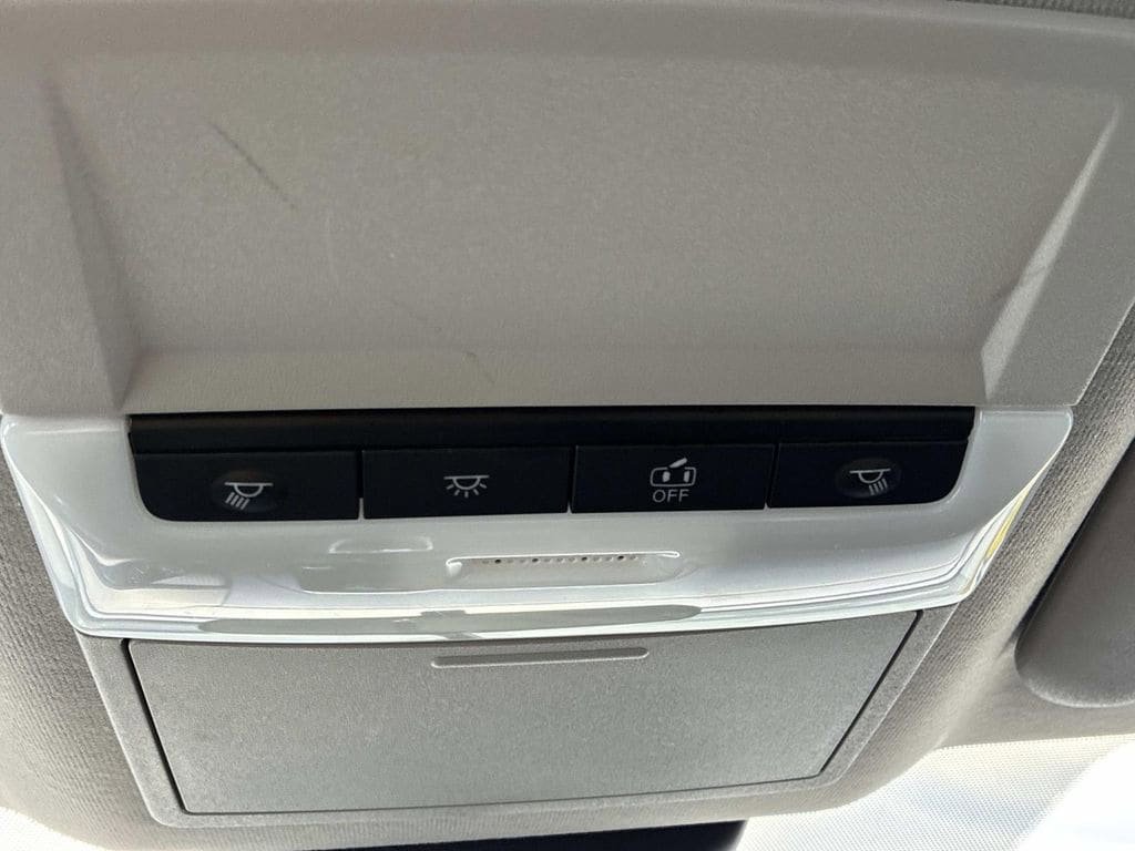 Used 2023 Nissan Sentra SV w/ All-Weather Package image 33