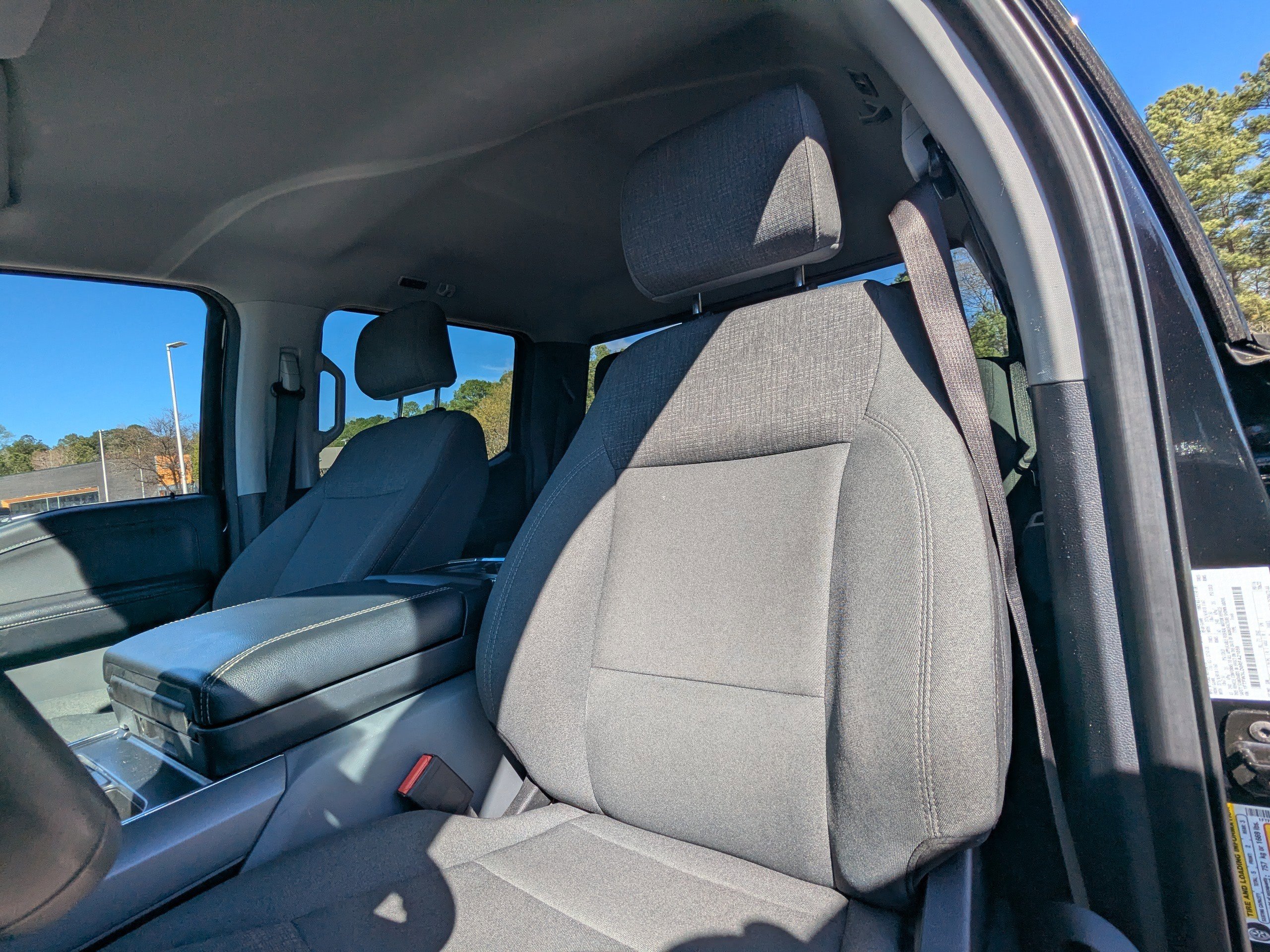 Used 2024 Ford F150 XLT w/ Equipment Group 302A MID image 9