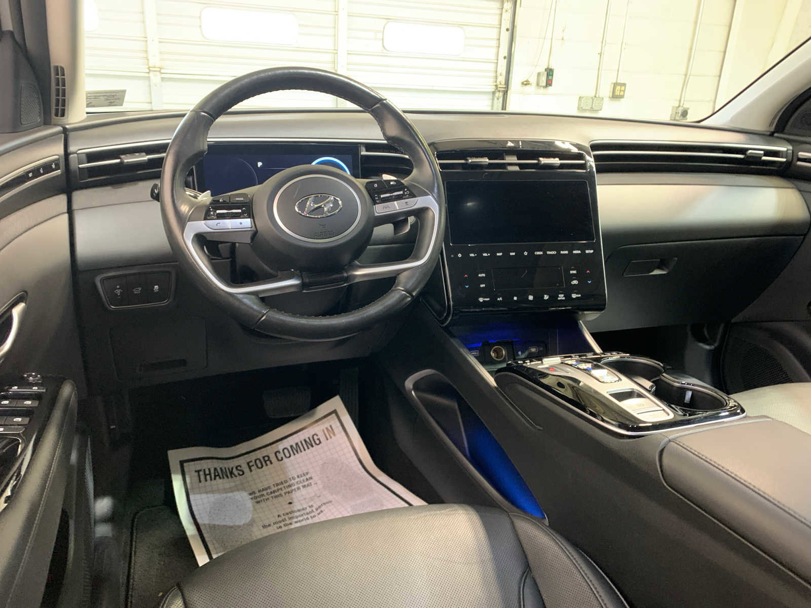 Used 2023 Hyundai Tucson Limited AWD/4WD image 4