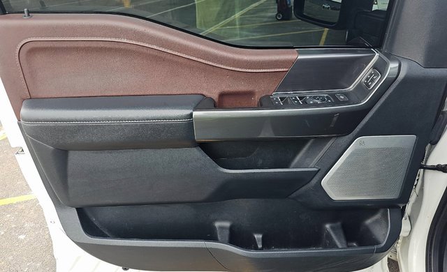 Used 2023 Ford F150 Lariat w/ Equipment Group 502A High image 8