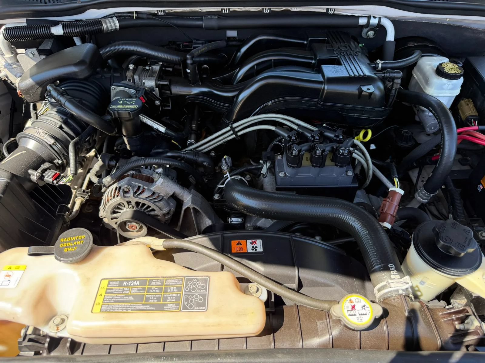 Used 2009 Ford Explorer Limited RWD image 32