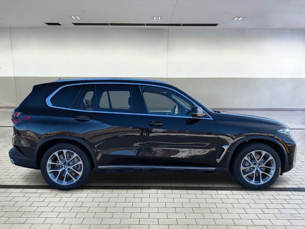 New 2026 BMW X5 xDrive50e w/ Premium Package image 6