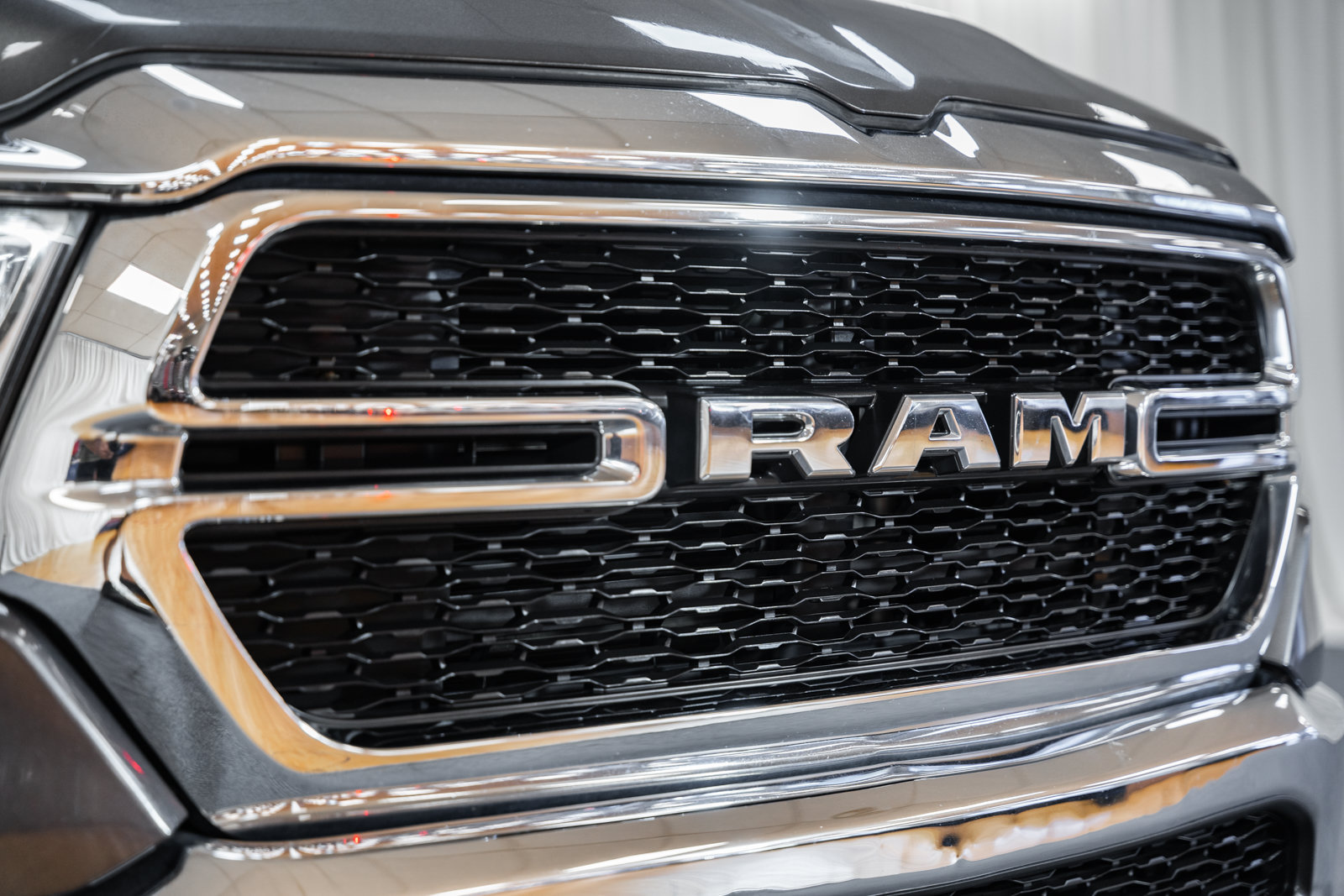 Used 2020 RAM 1500 Big Horn AWD/4WD image 10