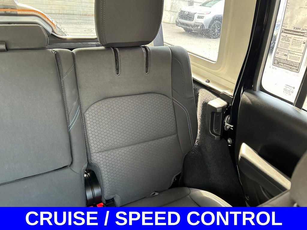 Used 2021 Jeep Wrangler Unlimited Rubicon 4xe w/ Cold Weather Group image 14