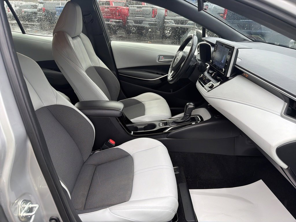Used 2022 Toyota Corolla XSE image 23