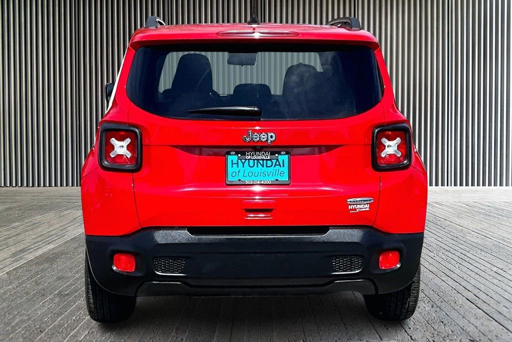 Used 2018 Jeep Renegade Latitude image 5