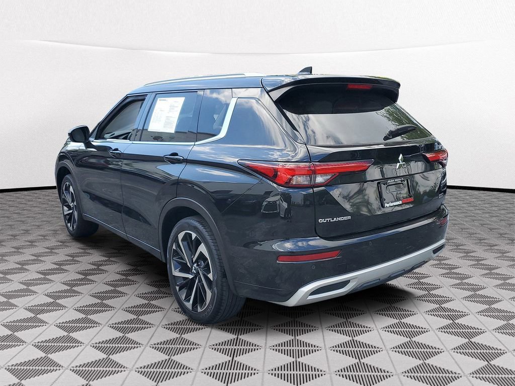 Used 2022 Mitsubishi Outlander SEL image 4
