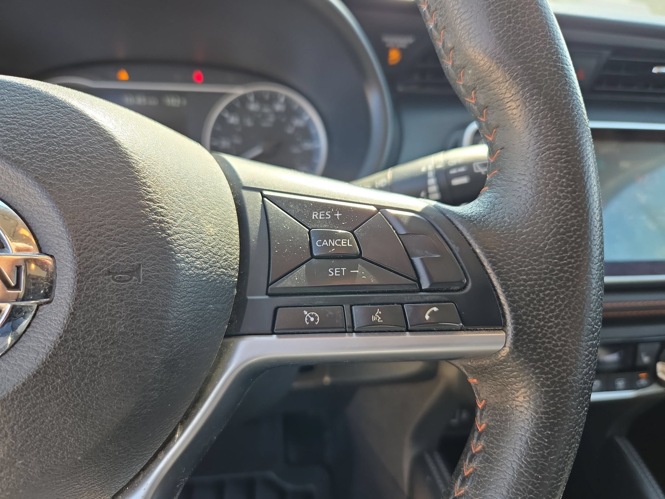 Used 2019 Nissan Kicks SR w/ SR Premium Package FWD image 21