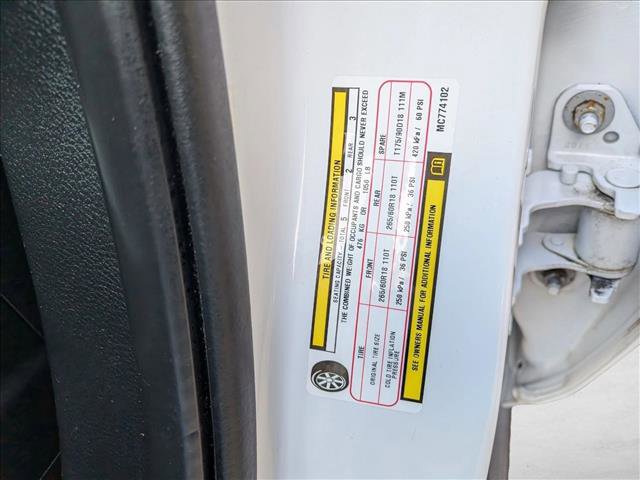 Used 2021 Jeep Grand Cherokee Laredo image 22