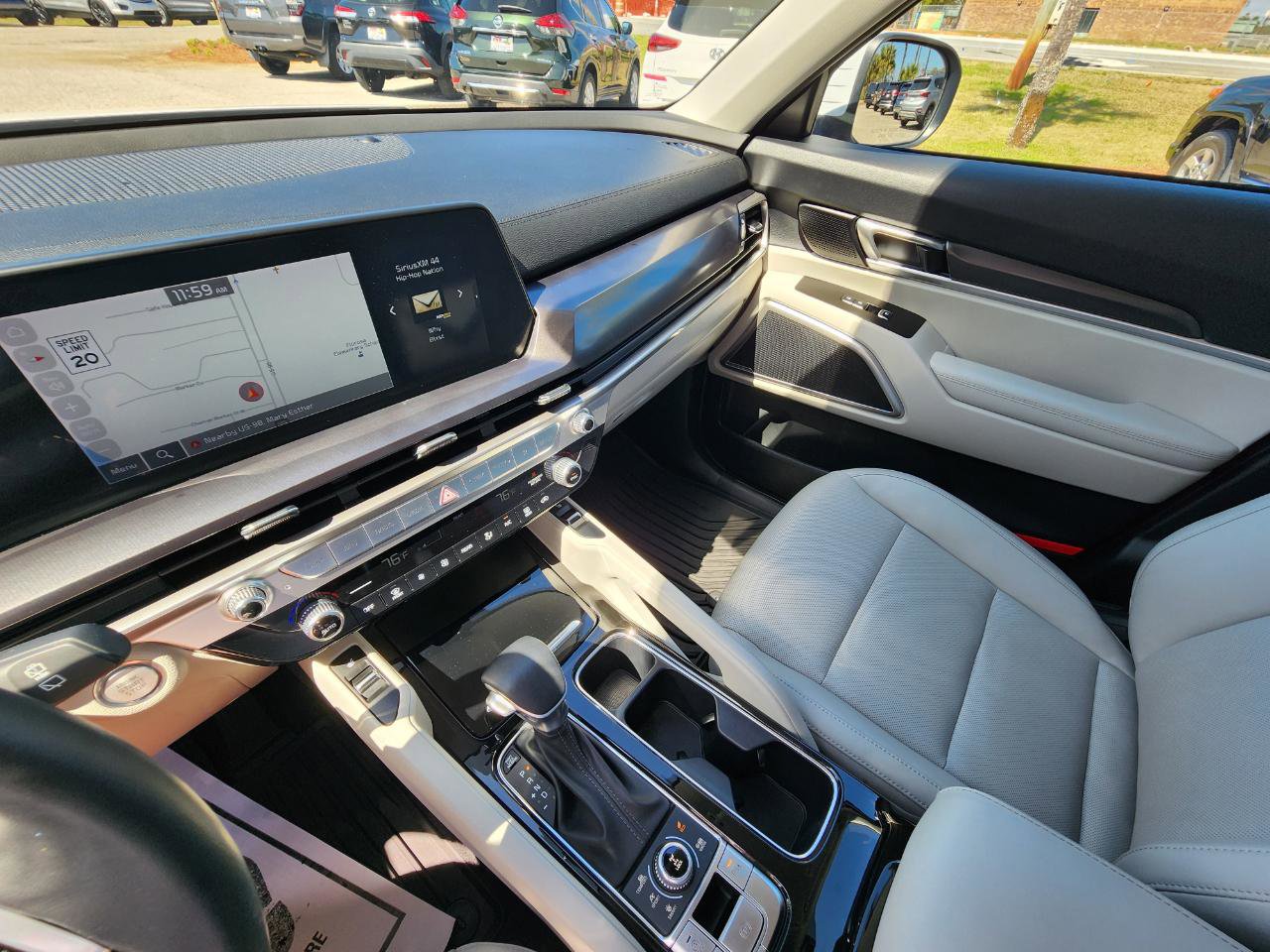 Used 2023 Kia Telluride S AWD/4WD image 20