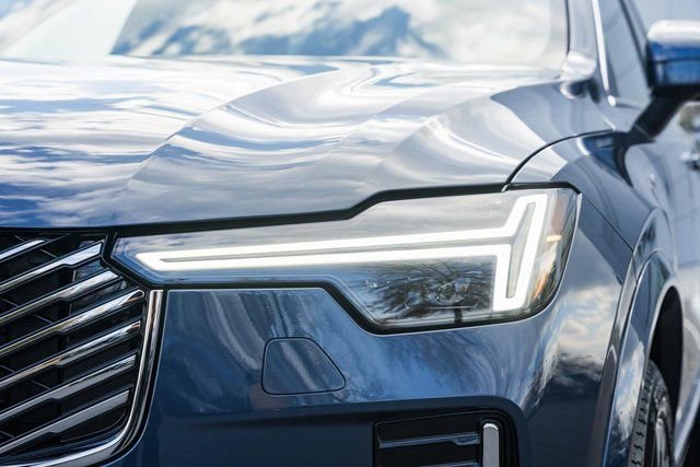 New 2026 Volvo XC90 B5 Ultra image 13