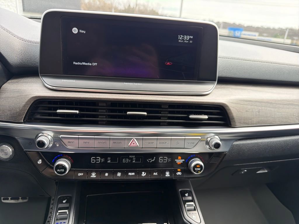 Certified 2022 Kia Telluride SX w/ Nightfall Edition Package image 17