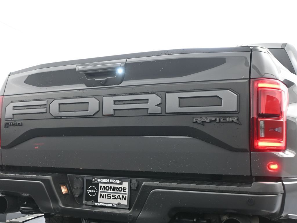 Used 2020 Ford F150 Raptor w/ Equipment Group 802A Luxury AWD/4WD image 11