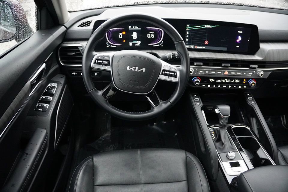 Certified 2024 Kia Telluride EX image 20