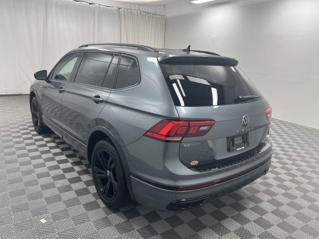 Used 2024 Volkswagen Tiguan SE R-Line AWD/4WD image 6