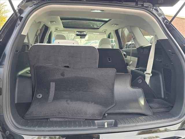 Certified 2025 Kia Sorento S w/ Panoramic Sunroof Package FWD image 13