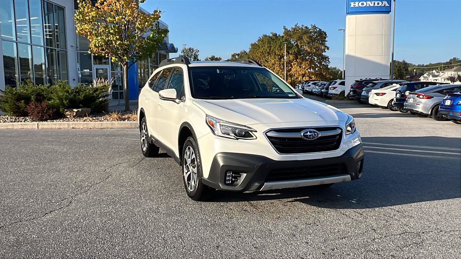 Used 2022 Subaru Outback Limited image 1