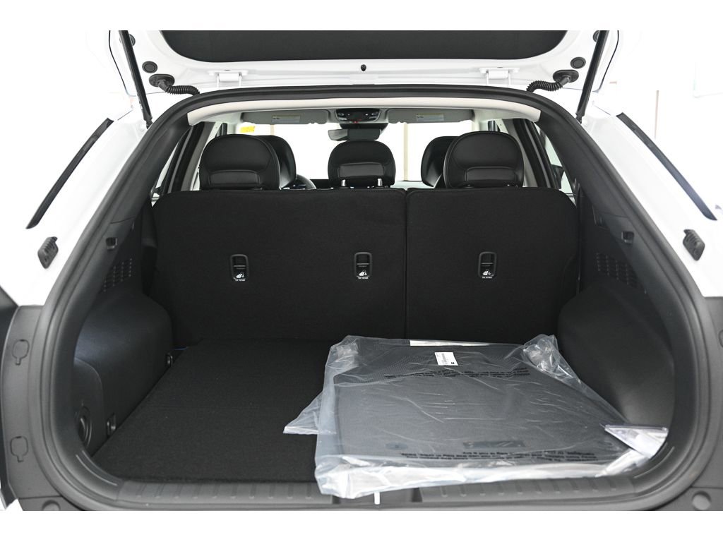 New 2025 Kia EV6 Light w/ Light LR Technology Package image 35