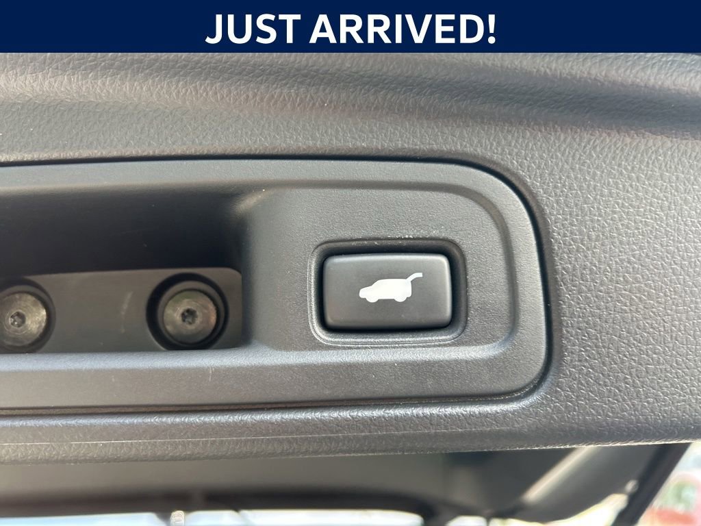 Used 2019 Honda Pilot Touring image 8