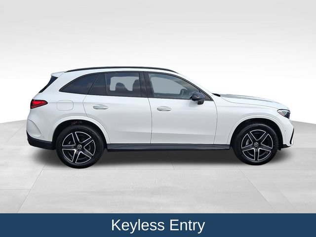 Used 2023 Mercedes-Benz GLC 300 4MATIC image 7