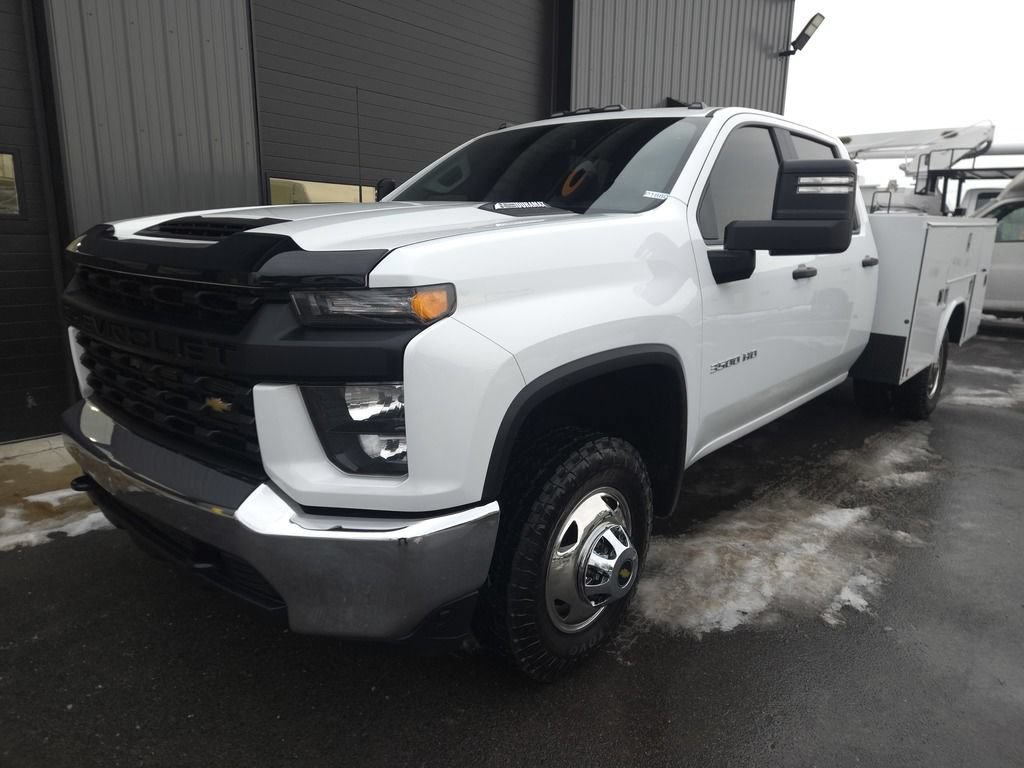 Used 2021 Chevrolet Silverado 3500 W/T w/ WT Convenience Package AWD/4WD image 2