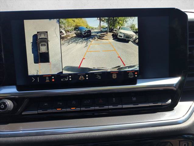 Used 2025 Chevrolet Silverado 1500 High Country AWD/4WD image 22