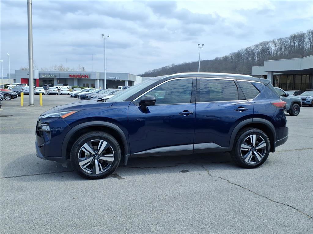 Certified 2024 Nissan Rogue SL w/ SL Premium Package image 2