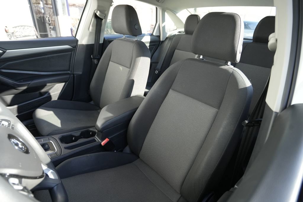 Used 2021 Volkswagen Jetta S w/ Driver Assistance Package FWD image 17