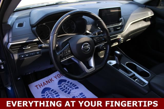 Used 2019 Nissan Altima 2.5 SV AWD/4WD image 2