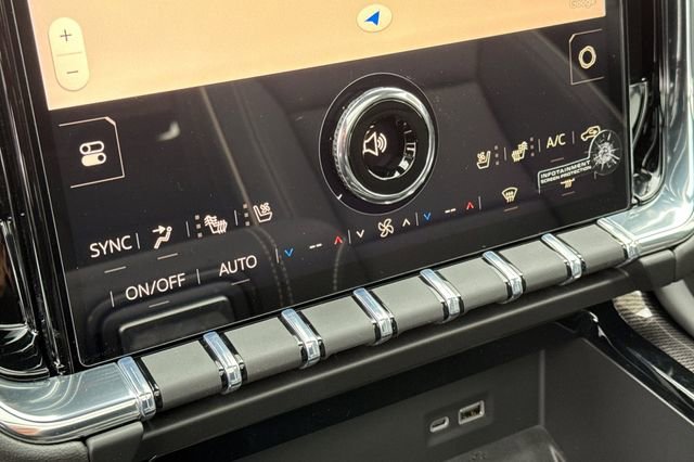 New 2026 GMC Yukon XL Elevation image 25