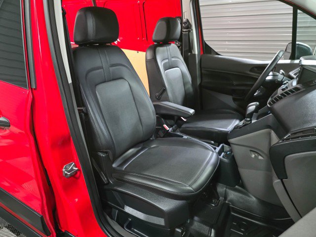 Used 2023 Ford Transit Connect XL image 16