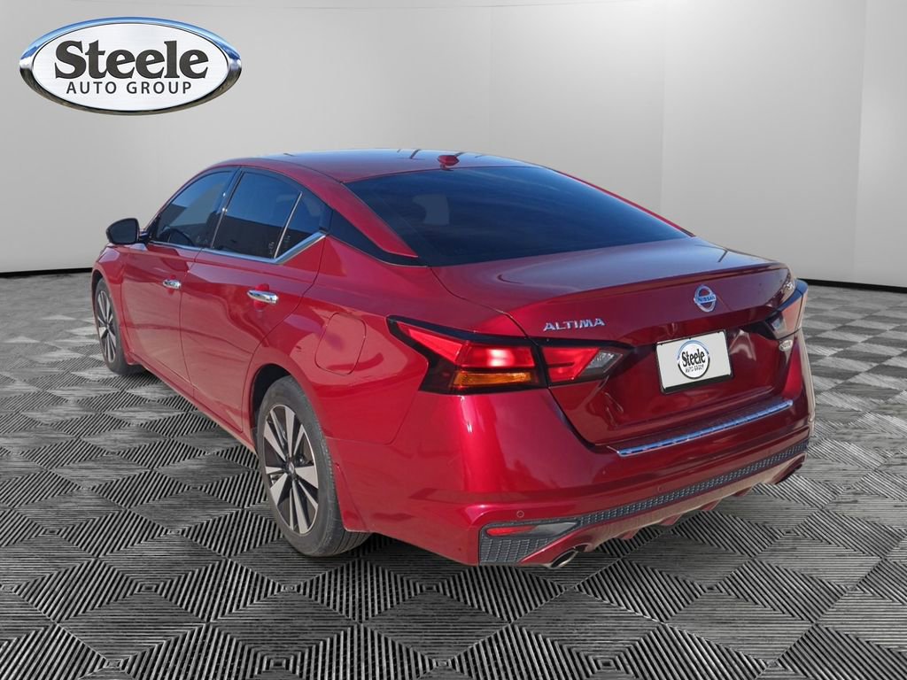 Used 2021 Nissan Altima 2.5 SL image 2
