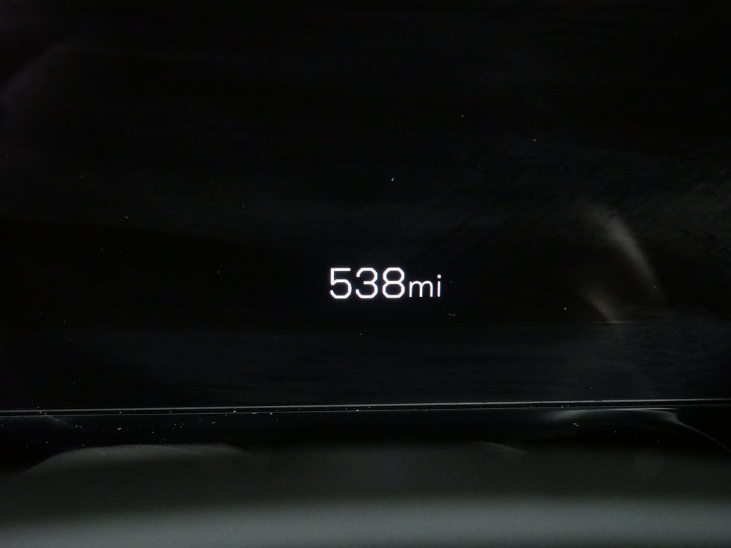 Used 2025 GMC Yukon Denali w/ Sun & Power Step Package AWD/4WD image 27