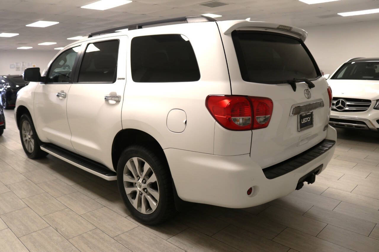 Used 2017 Toyota Sequoia Limited w/ Safety & Convenience Package AWD/4WD image 6